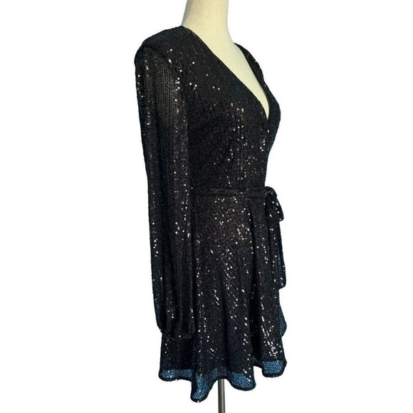 NWT BARDOT Black Sequined Short LBD Dress Cross-Front US 4 EU 36 RTL $159.00 - Picture 4 of 9